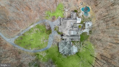 Nestled in the heart of Worthington Valley, this extraordinary - photo 5