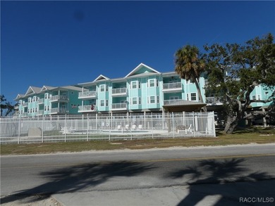 Looking for a place to Relax and enjoy breathtaking Gulf views - photo 1