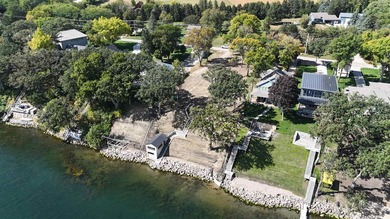 100 Feet. Yes, 2 lots wide. One of the most incredible building - photo 7