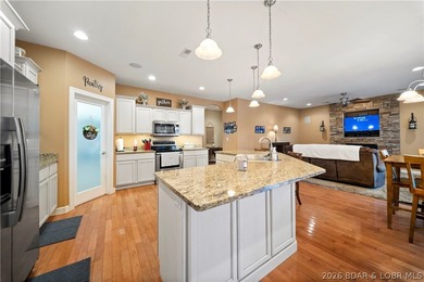 Welcome to your perfect Lake of the Ozarks retreat! This - photo 22