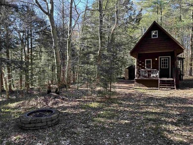 MOTIVATED SELLERS ~ WELCOME TO YOUR NEW OASIS! This beautiful - photo 2