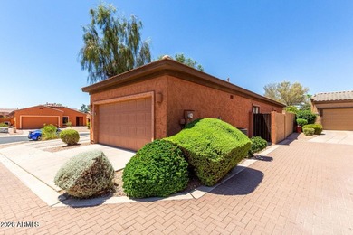 This resort-style living house meets everyday convenience at the - photo 5