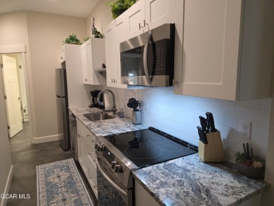 Grand Lake Condo For Sale in Grand Lake Colorado