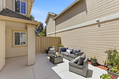 Welcome to this beautifully updated Ardenwood home in the - photo 5