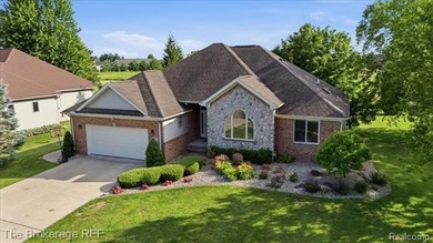 Welcome to one of Woodridge Farms' most desirable locations! - photo 6
