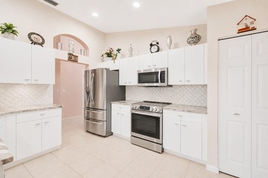 Welcome to Majestic Isles, one of Boynton Beach's most active - photo 4