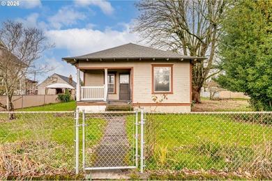 Lake Home For Sale in Vancouver, Washington