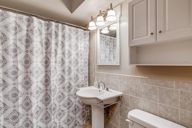 Wonderfully updated condo in the desirable Heritage House