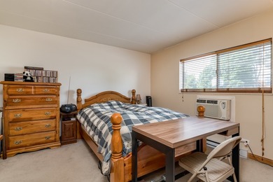 Wonderfully updated condo in the desirable Heritage House