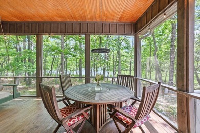 This 3,030-square-foot, 4-bedroom, 4-bathroom lake house with - photo 17