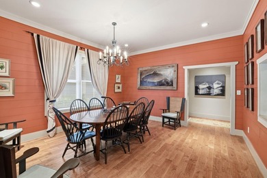 This 3,030-square-foot, 4-bedroom, 4-bathroom lake house with - photo 20