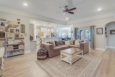 Welcome to Florence Gardens, one of Gulfport's most desirable - photo 2