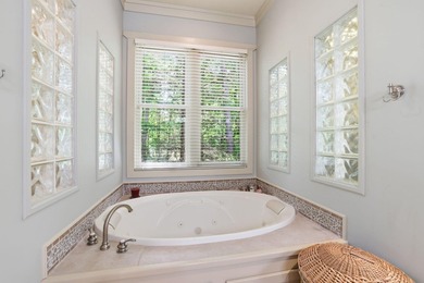 This 3,030-square-foot, 4-bedroom, 4-bathroom lake house with - photo 27