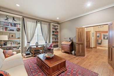 This 3,030-square-foot, 4-bedroom, 4-bathroom lake house with - photo 30