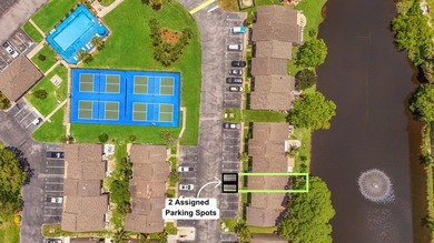 Waterfront with stunning views, a rare 3-bedroom, 3.5-bath with - photo 30
