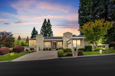 Rarely available, this elegant single-story residence enjoys - photo 39