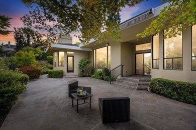 Rarely available, this elegant single-story residence enjoys - photo 40