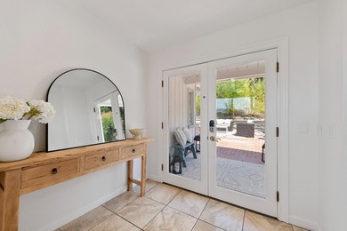 Exceptional opportunity located at the corner of Shannon and - photo 7