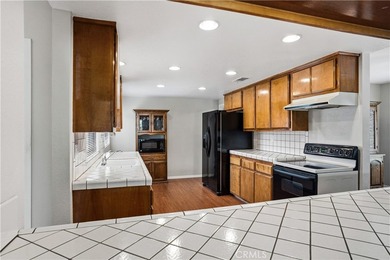 Charming Single Story home in the Gated Community of Canyon - photo 8