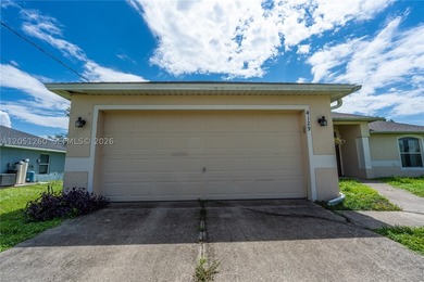 Welcome to this beautiful single-story home located in one of - photo 4