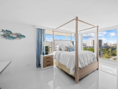 Direct Ocean, outstanding, and renovated 3/3 residence on the - photo 17