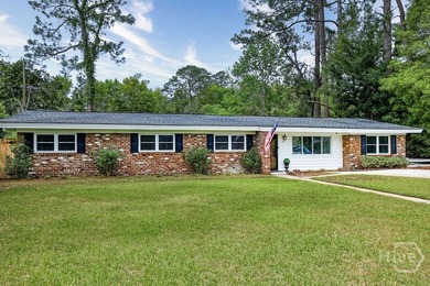 Ideally situated in the heart of Savannah, this beautifully - photo 1