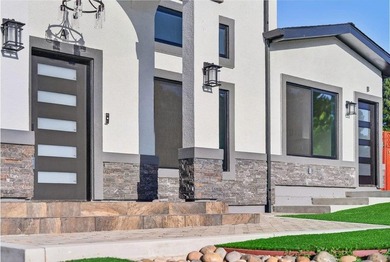 Welcome to this exceptional brand-new construction in the Santa - photo 5