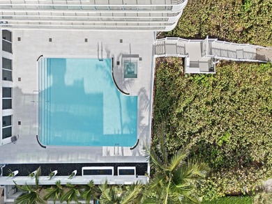 Direct Ocean, outstanding, and renovated 3/3 residence on the - photo 35
