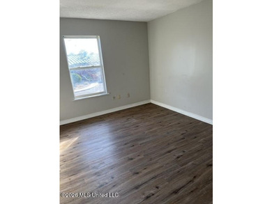 Income producing 4-plex in Pascagoula located off Old Mobile Hwy - photo 6