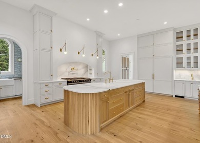 To Be Built | Custom Estate by BOLD Construction. Rare - photo 8