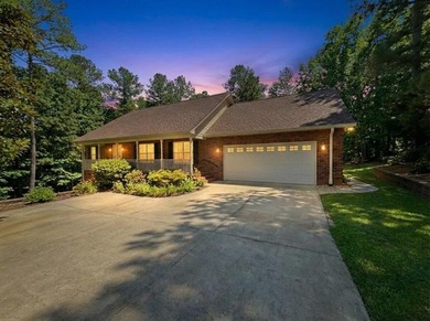 Strom Thurmond / Clarks Hill Lake Home For Sale in Mccormick South Carolina