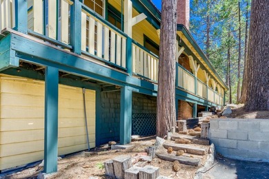 Stunning Mid-Century Cabin located in the heart of Shaver Lake - photo 11