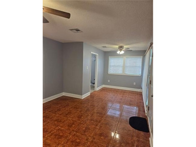 Welcome to this beautifully maintained 3-bedroom, 2.5 bath home - photo 2