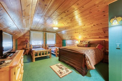 Stunning Mid-Century Cabin located in the heart of Shaver Lake - photo 54