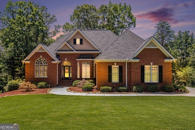 STUNNING BRICK HOME beautifully maintained and nestled on 2.65 - photo 4