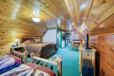 Stunning Mid-Century Cabin located in the heart of Shaver Lake - photo 55