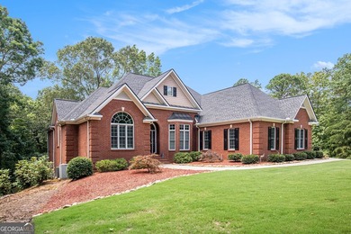 STUNNING BRICK HOME beautifully maintained and nestled on 2.65 - photo 6