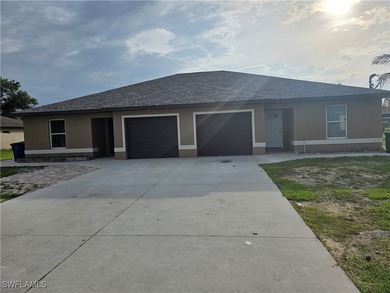 Lehigh Acres Area Home For Sale in Lehigh Acres Florida
