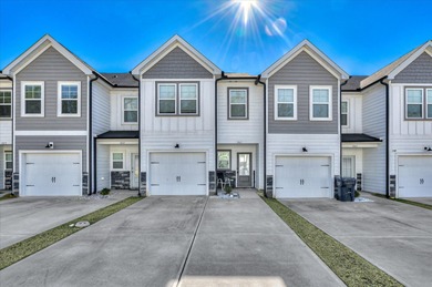 (private lake, pond, coastal) Home For Sale in Grovetown Georgia