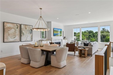Lake Townhome/Townhouse For Sale in Shorewood, Minnesota