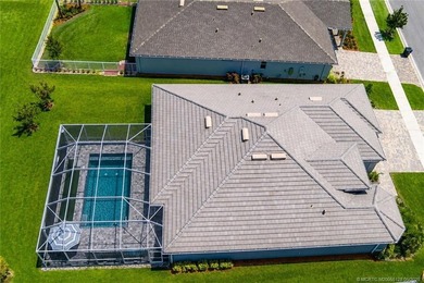 Stunning 2024 Del Webb Stellar model with private screened pool - photo 25