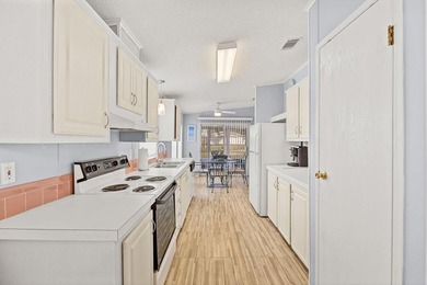 Welcome to your happy place in the fun-filled Savanna Club 55+ - photo 9