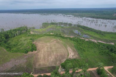 Welcome to a true South Mississippi sportsman's paradise in the - photo 2