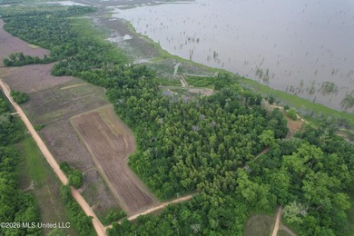 Welcome to a true South Mississippi sportsman's paradise in the - photo 7