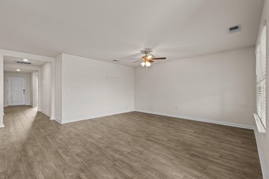 Welcome to this beautifully maintained 3-bedroom, 2-bath home in - photo 11