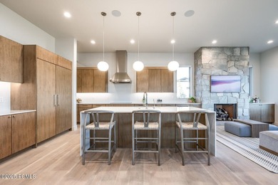 Some homes have views. Some have design. A rare few have both - photo 12