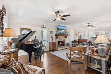 Experience the perfect harmony of grandeur and grace in this - photo 14