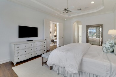 Experience the ultimate Jupiter Country Club lifestyle in this - photo 6