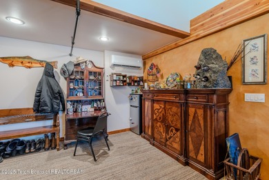 This is your chance to own a historic building with a classy - photo 7