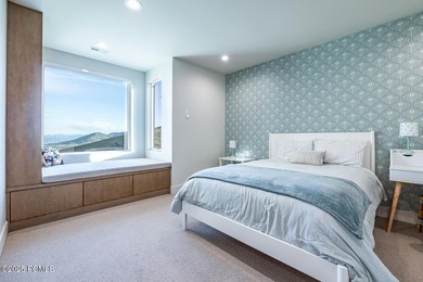 Some homes have views. Some have design. A rare few have both - photo 28